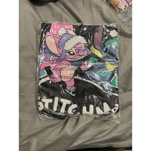 Stitch & Angel Christmas tee - Size L Disney